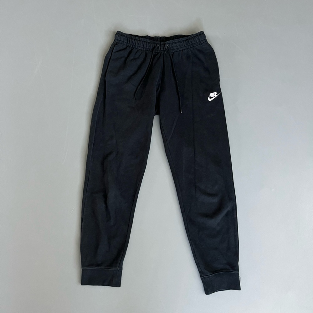 Nike Club Fleece Jogger Short